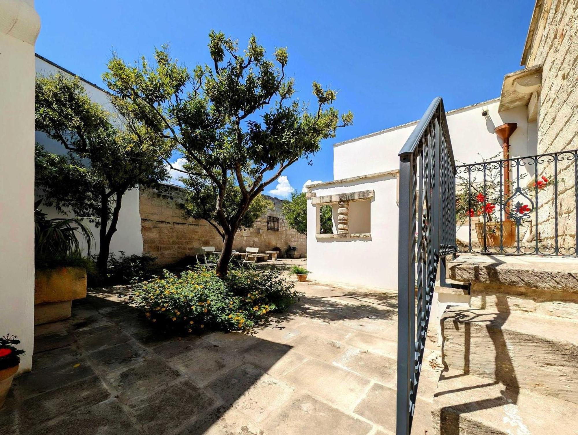Oikia Vacanze Giuggianello Le Bey Exterior photo